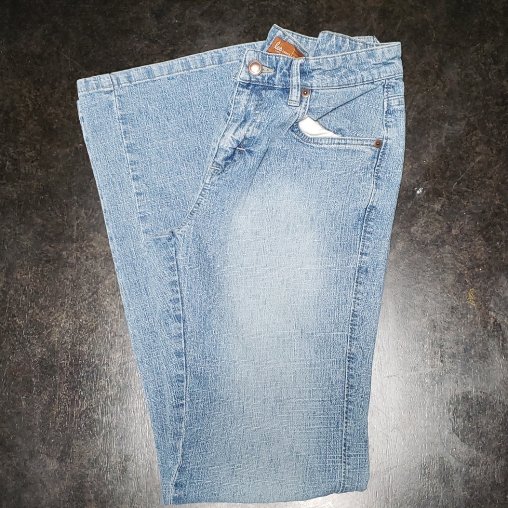 Lee jeans, one true fit